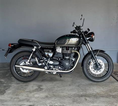 TRIUMPH BONNEVILLE T100 900 